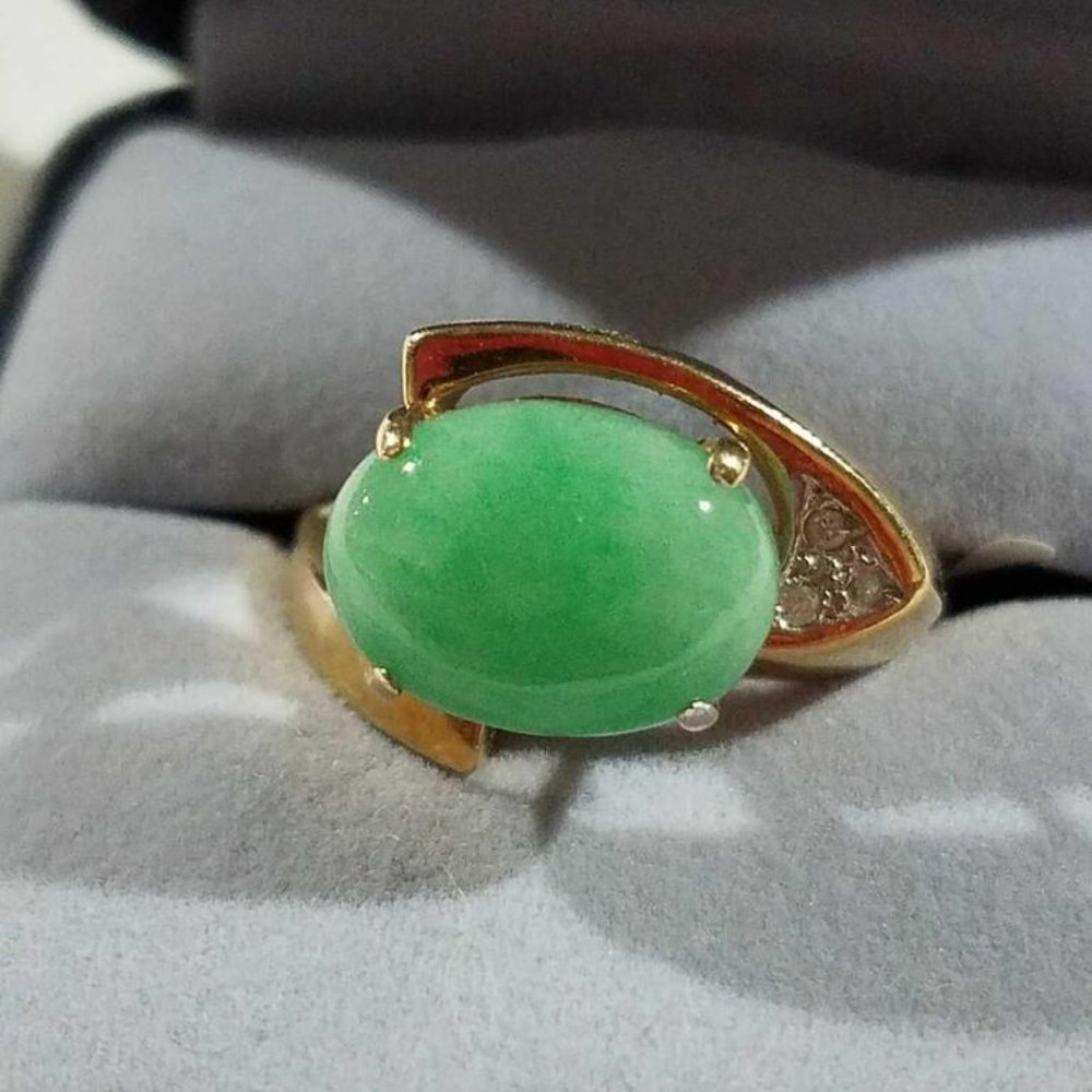 14k Jade ring